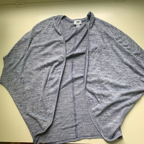 Old Navy Sweater - Picture 2 of 3